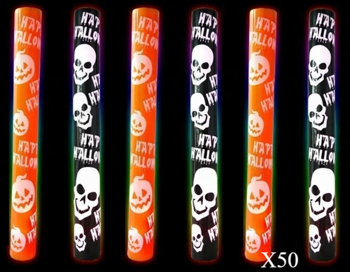 Lot de 50 Bâtons Lumineux LED en Mousse Halloween Multicolores 47cm (Citrouilles & Crânes)