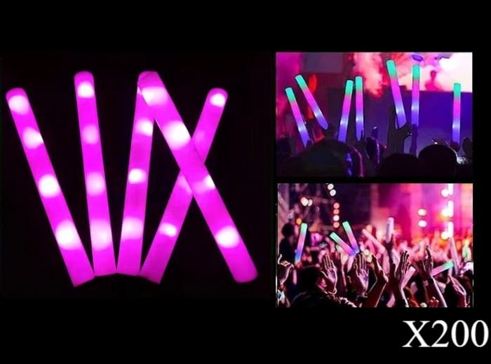 Lot de 200 Bâtons Lumineux LED en Mousse Rose 47cm