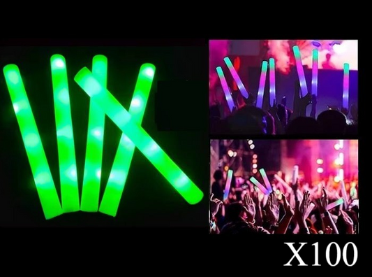 Lot de 100 Bâtons Lumineux LED en Mousse Vert 47cm